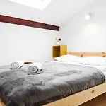Quiet Loft Michalowskiego Street 아파트 크라쿠프