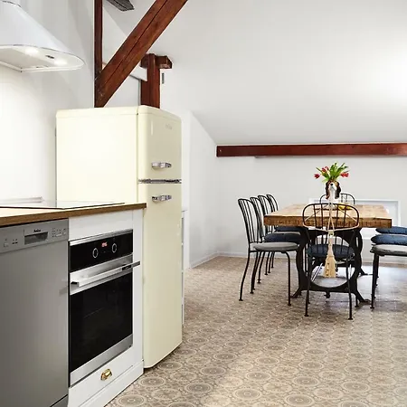 Quiet Loft Michalowskiego Street Krakov