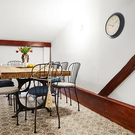 Apartamento Quiet Loft Michalowskiego Street