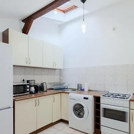 公寓 Quiet Loft Michalowskiego Street *